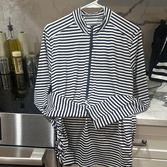 Carve Designs Other - Carve Designs Navy and White Striped Jacket